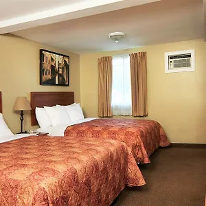 Hotel Travellers Haven Ottawa
